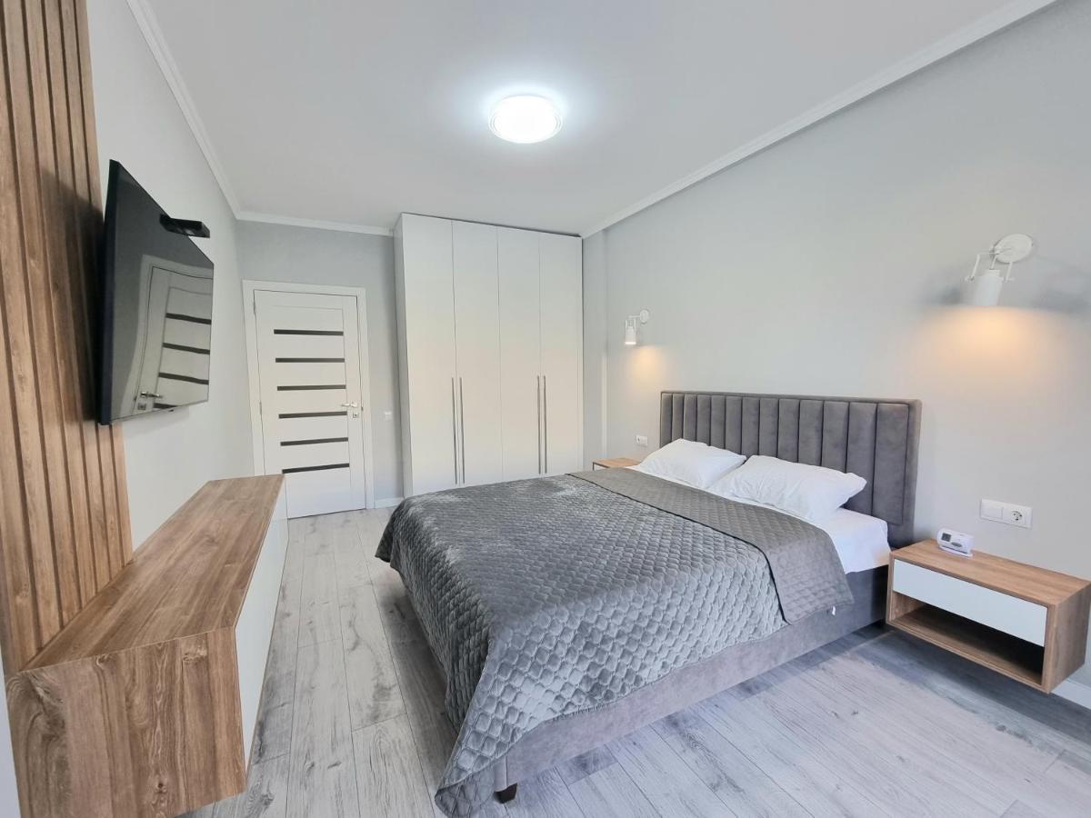 Center, Albisoara Str., 1Bedroom And Living With Balcony 基希讷乌 外观 照片