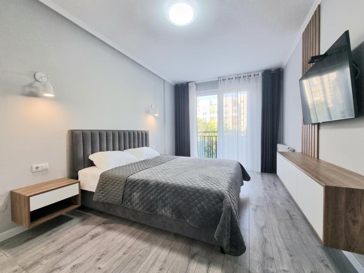 Center, Albisoara Str., 1Bedroom And Living With Balcony 基希讷乌 外观 照片