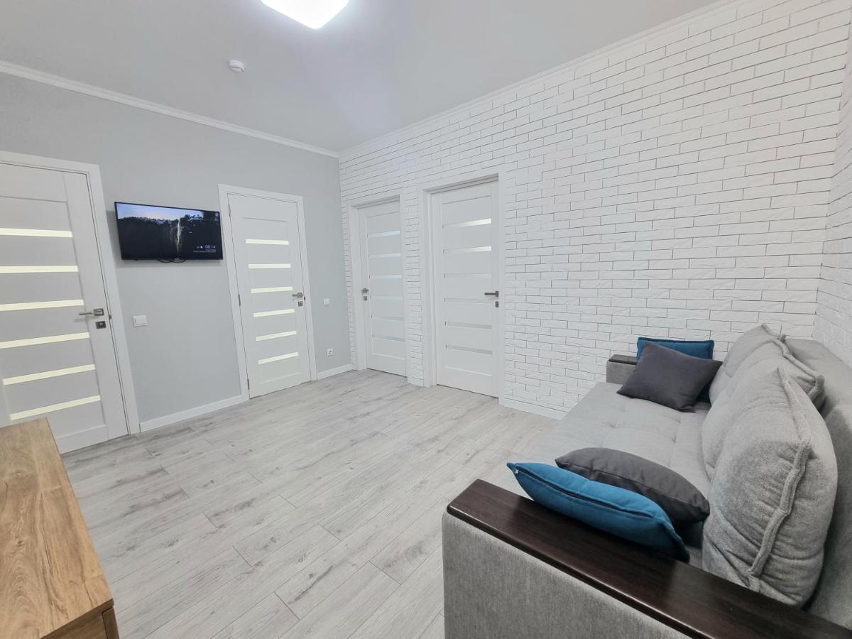 Center, Albisoara Str., 1Bedroom And Living With Balcony 基希讷乌 外观 照片
